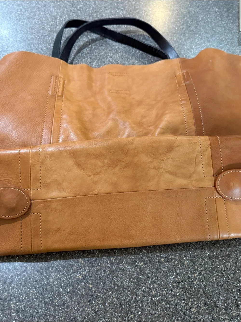 Old Trend Everyday Brown Leather Shoulder Bag with Black Straps